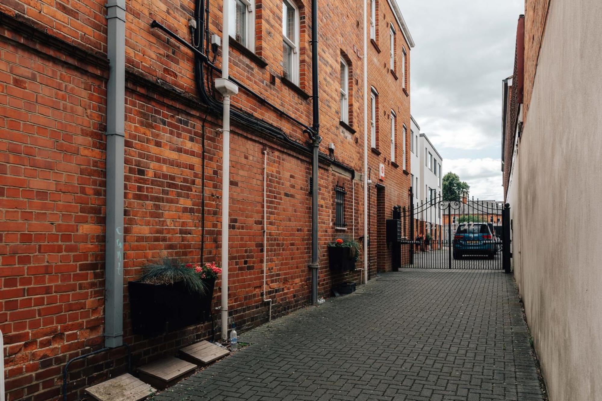 Town Centre With Parking Henley-on-Thames